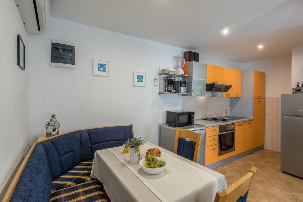 Charming House In Ferienhaus Stari Grad (Hvar)
